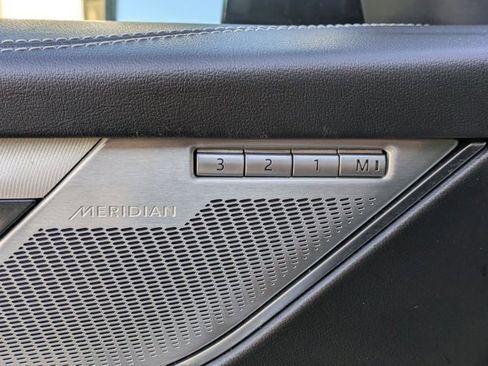 Used 2024 Jaguar F-PACE R-Dynamic S image 5