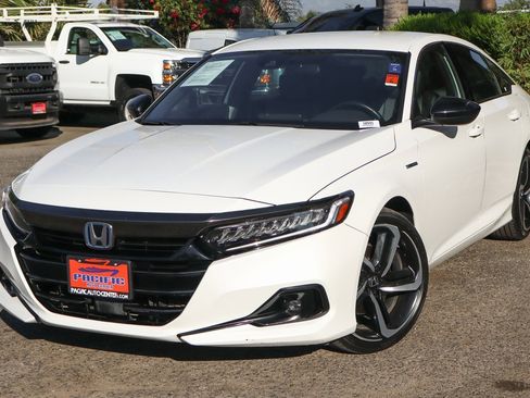 Used 2022 Honda Accord Sport image 4