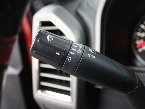 Used 2018 Ford F150 Raptor w/ Equipment Group 802A Luxury image 39