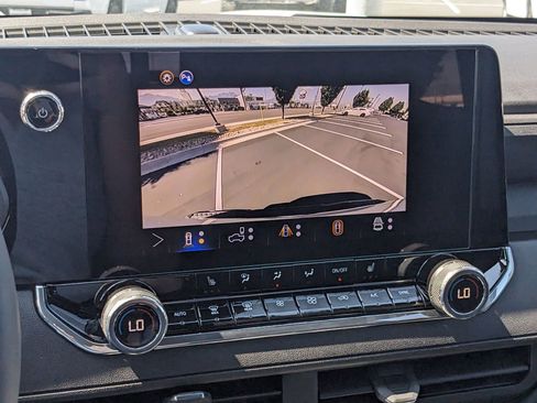 New 2026 Chevrolet Colorado Trail Boss AWD/4WD image 12