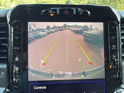 Used 2019 RAM 1500 Limited AWD/4WD image 35