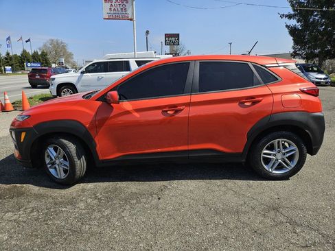 Used 2020 Hyundai Kona SE image 2