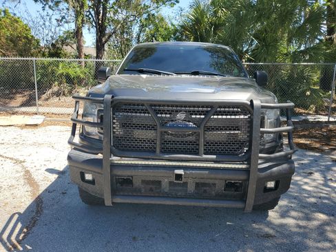 Used 2020 Ford F150 XLT w/ Equipment Group 302A Luxury AWD/4WD image 2