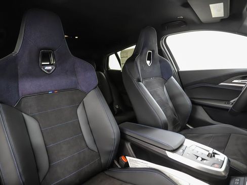 New 2026 BMW X2 M35i w/ Technology Package AWD/4WD image 32