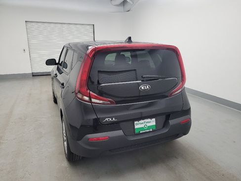 Used 2021 Kia Soul LX FWD image 6