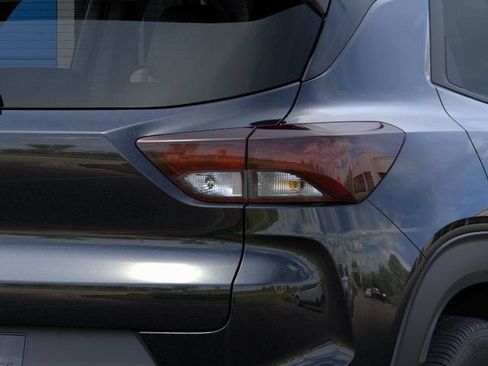 New 2026 Chevrolet TrailBlazer LS FWD image 11
