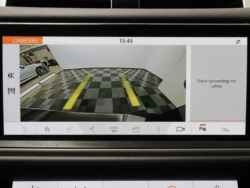 Used 2021 Land Rover Range Rover Sport HST image 12