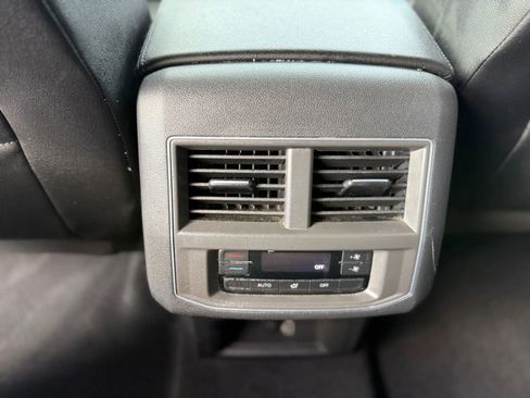 Used 2019 Volkswagen Atlas SE AWD/4WD image 13