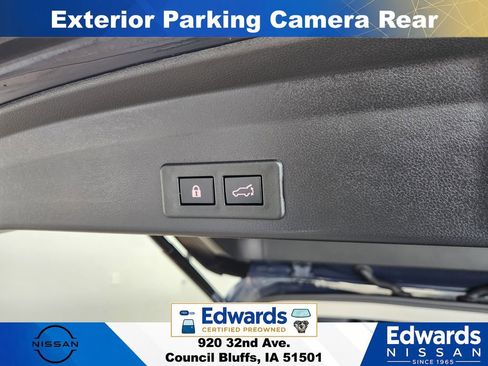 Used 2023 Subaru Ascent Limited AWD/4WD image 15