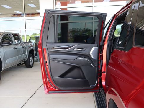 Used 2023 Cadillac Escalade ESV Sport w/ Touring Package AWD/4WD image 39