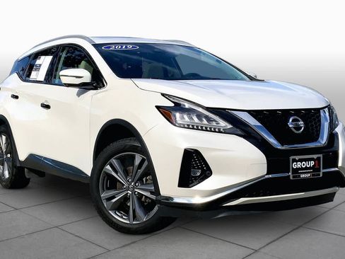 Used 2019 Nissan Murano Platinum w/ Cargo Package FWD image 3