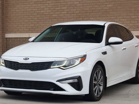 Used 2019 Kia Optima LX w/ LX 17" Wheel Package FWD image 5