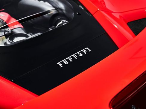 Used 2020 Ferrari F8 Tributo RWD image 11