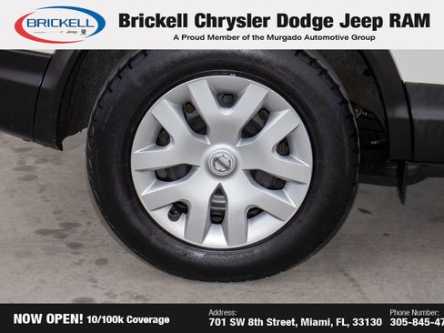 Used 2020 Nissan Rogue Sport S image 37