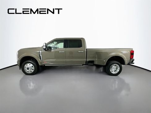 Used 2026 Ford F450 Platinum w/ Platinum Plus Package AWD/4WD image 6