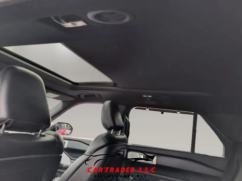Used 2020 Ford Explorer ST w/ Premium Technology Package AWD/4WD image 31