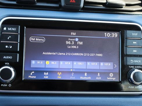 Used 2025 Nissan Versa SV FWD image 29