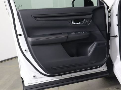 Used 2025 Honda CR-V Sport-L image 38