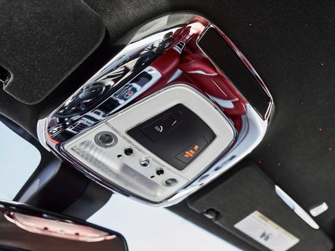 Used 2020 Rolls-Royce Wraith RWD image 71
