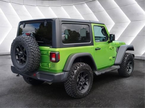 Used 2026 Jeep Wrangler Sport AWD/4WD image 6