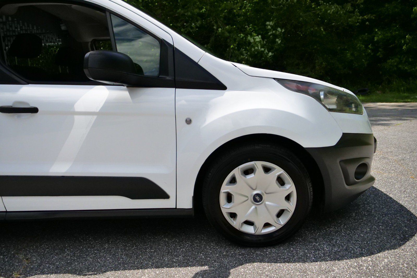 Used 2015 Ford Transit Connect XL FWD image 34