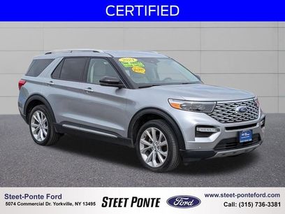 Used 2024 Ford Explorer Platinum w/ Technology Package
