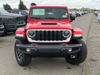 New 2026 Jeep Wrangler Unlimited Rubicon w/ Whitecap Package AWD/4WD video 3