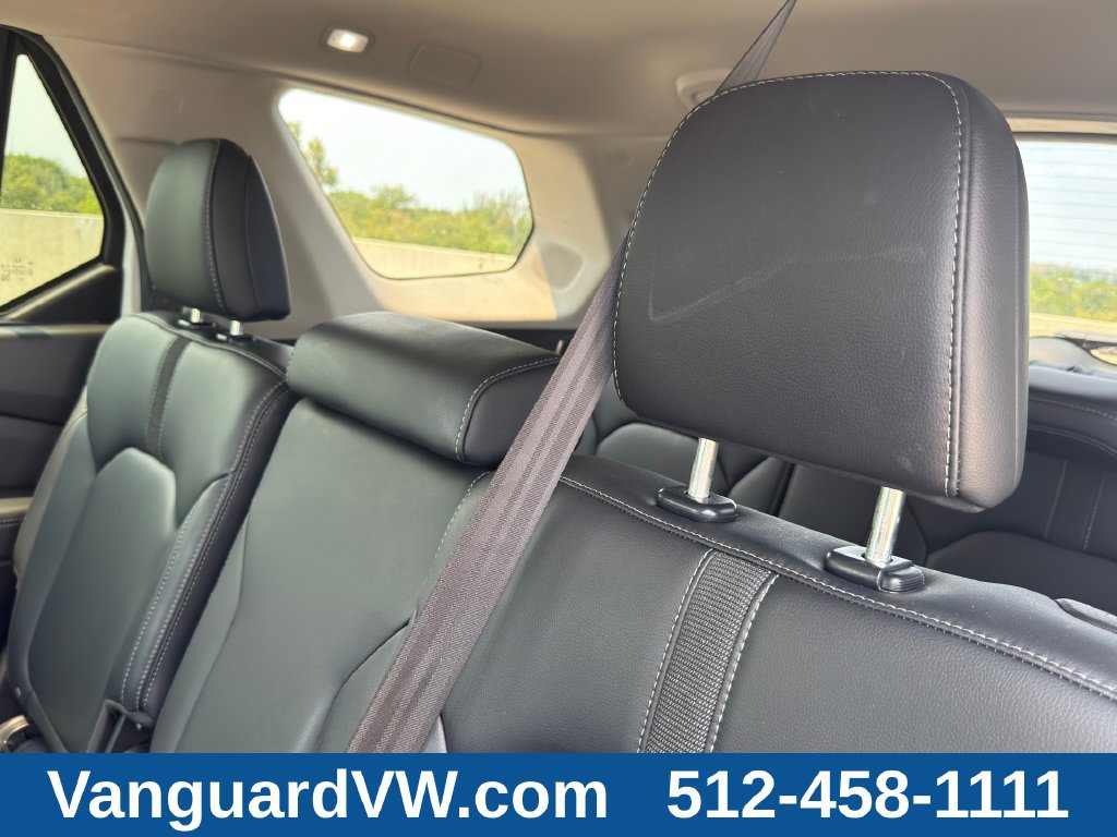 Used 2023 Honda Pilot Touring image 32