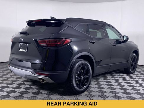 Used 2023 Chevrolet Blazer LT w/ Convenience Package FWD image 18