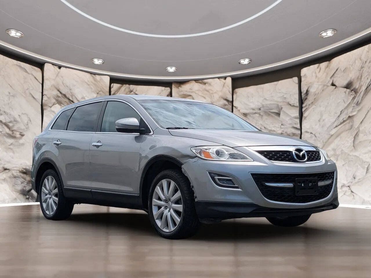 Used 2010 MAZDA CX-9 Grand Touring w/ Moonroof & Bose Audio Pkg FWD image 17