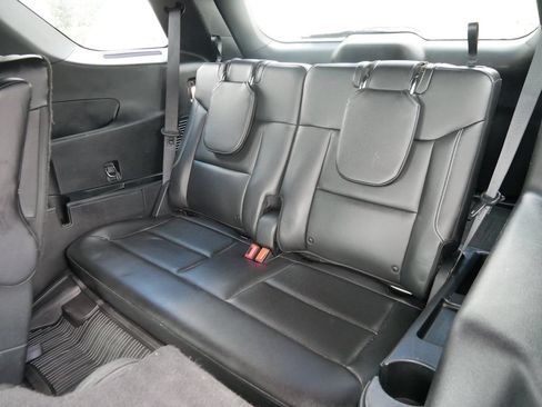 Used 2020 Ford Explorer ST w/ ST Street Pack AWD/4WD image 11