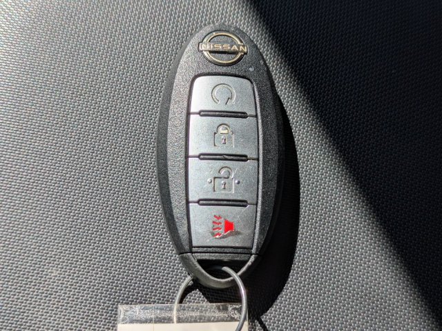 Used 2022 Nissan Frontier SV RWD image 32