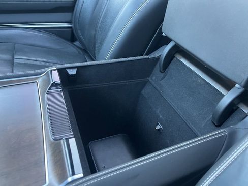 Used 2022 Jeep Grand Wagoneer Series II w/ Convenience Group III image 25