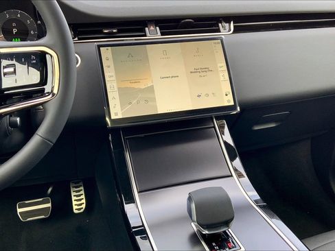 New 2026 Land Rover Range Rover Evoque Dynamic SE image 8