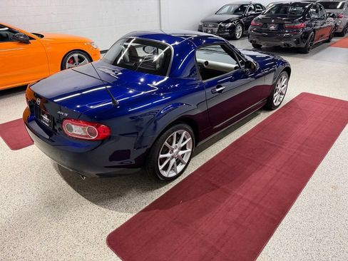 Used 2011 MAZDA MX-5 Miata Grand Touring RWD image 64