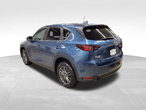 Used 2017 MAZDA CX-5 Touring w/ Preferred Equipment Package AWD/4WD image 4