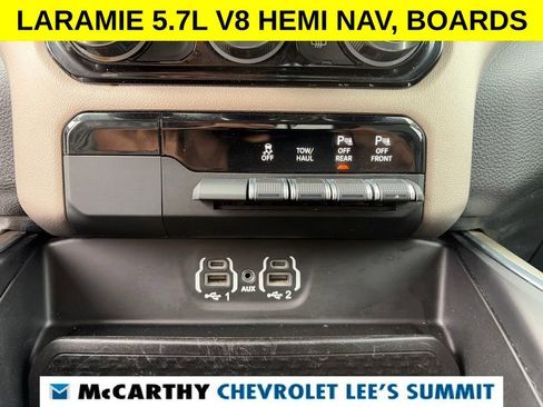 Used 2021 RAM 1500 Laramie AWD/4WD image 9