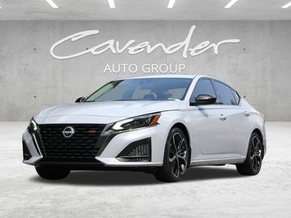 Used 2023 Nissan Altima 2.5 SR w/ SR Premium Package