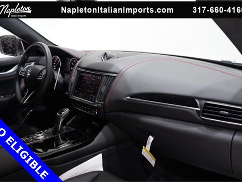 Used 2024 Maserati Levante GT Ultima image 16