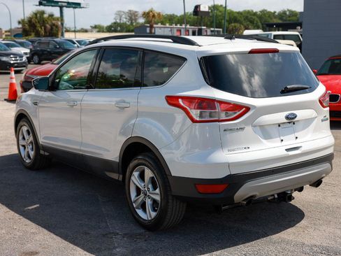 Used 2014 Ford Escape SE w/ Equipment Group 201A image 5
