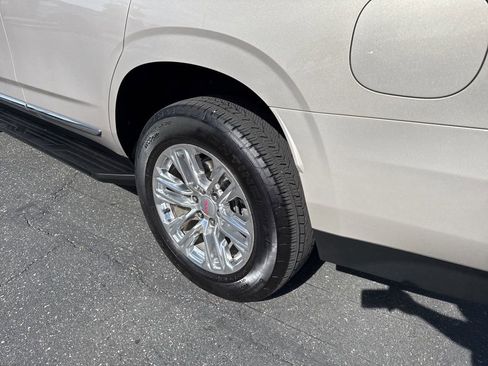 Used 2022 GMC Yukon SLT RWD image 9