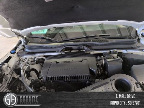 Used 2025 Honda Pilot TrailSport image 21