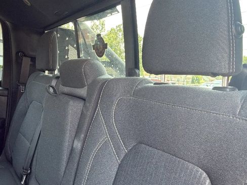 Used 2019 RAM 1500 Big Horn AWD/4WD image 19