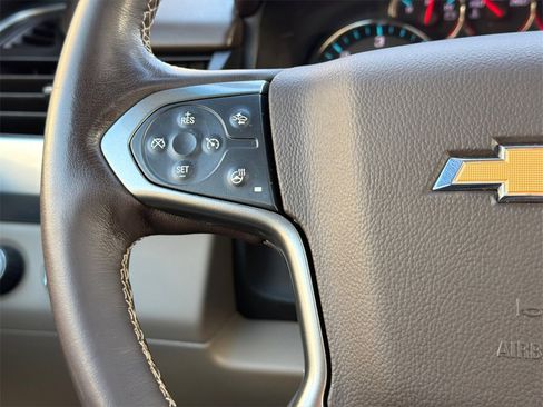 Used 2019 Chevrolet Tahoe LT w/ LT Signature Package image 30