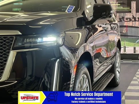 Used 2023 Cadillac Escalade Premium Luxury w/ LPO, Radiant Package image 5