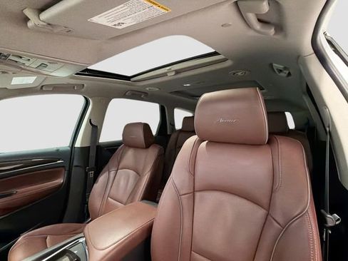Certified 2020 Buick Enclave Avenir w/ Avenir Technology Package image 21