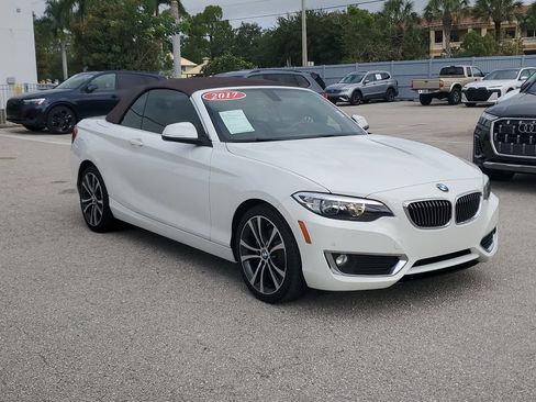 Used 2017 BMW 230i Convertible RWD image 2
