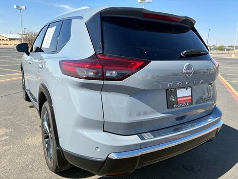 Certified 2024 Nissan Rogue Platinum w/ Platinum Premium Package image 4