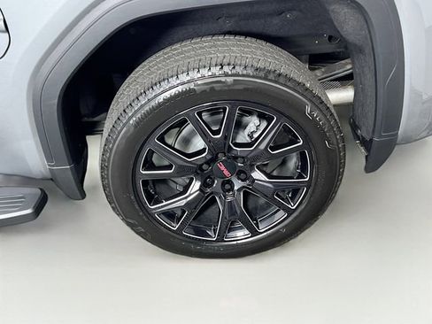 Certified 2025 GMC Sierra 1500 Denali w/ Technology Package image 27