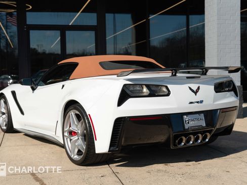 Used 2019 Chevrolet Corvette ZR1 image 15
